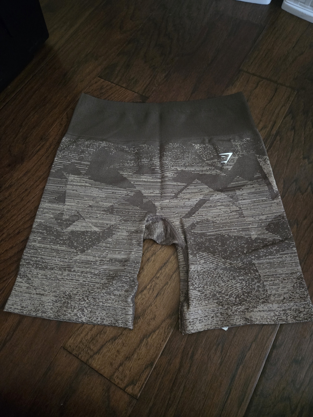 Gymshark Adapt Ombre Seamless Shorts - Triangle | Penny Brown
